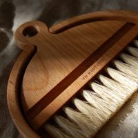 Table brush