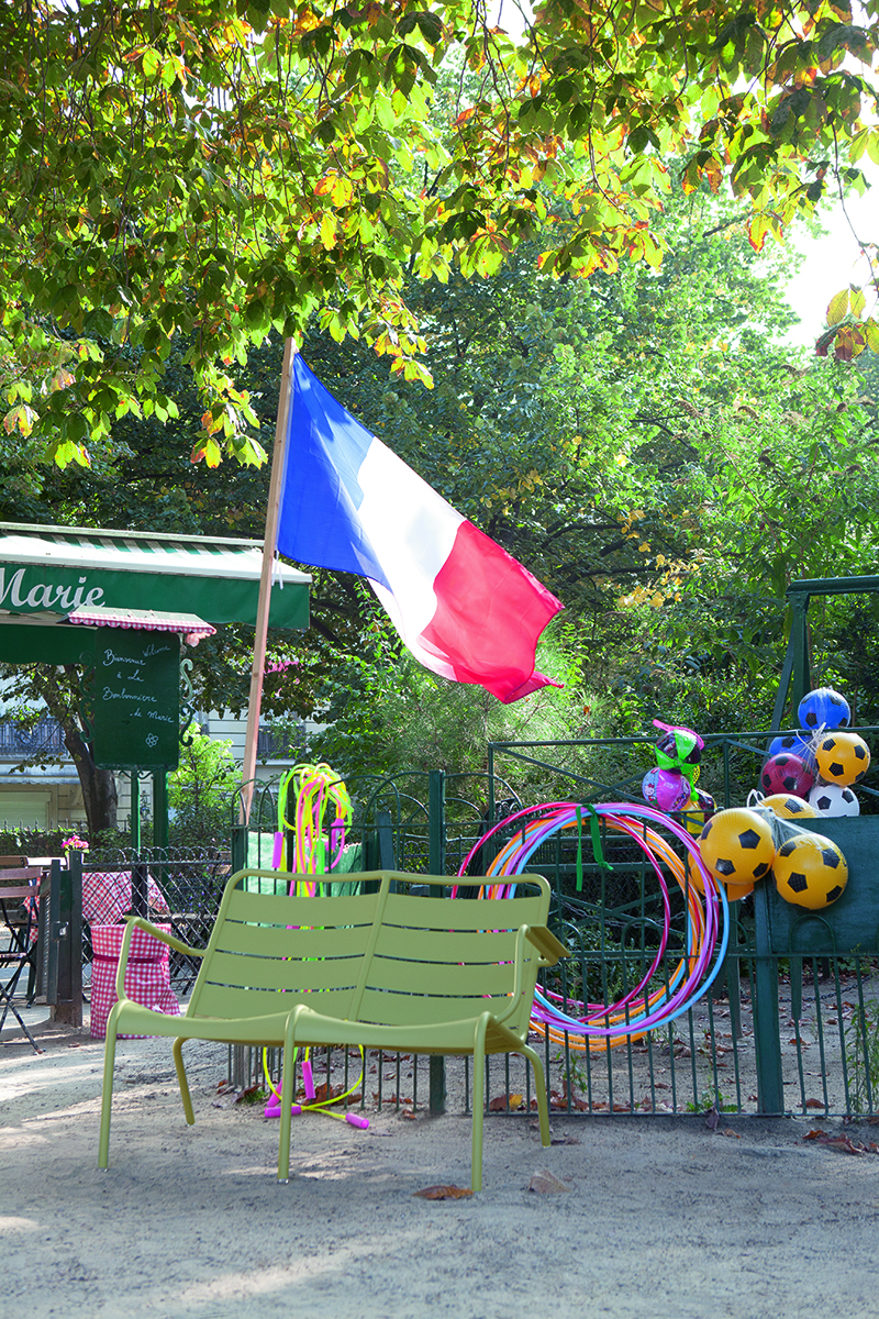 Luxembourg low armchair DuoPhotography by Julie Ansiau