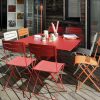 Cargo table in Chili, Slim chairs in Chili, Carrot and Cotton White