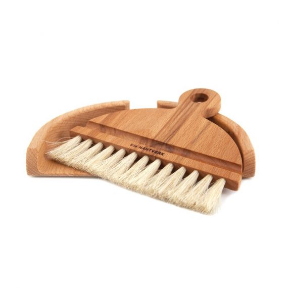 Table brush: oil treated beech, horsehair