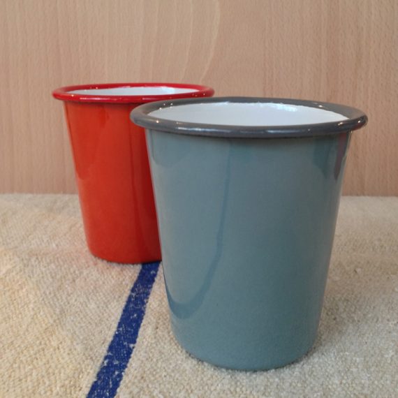Enamel tumbler