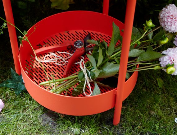 Salsa side table