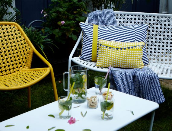 Croisette armchair, Croisette bench & Croisette low table