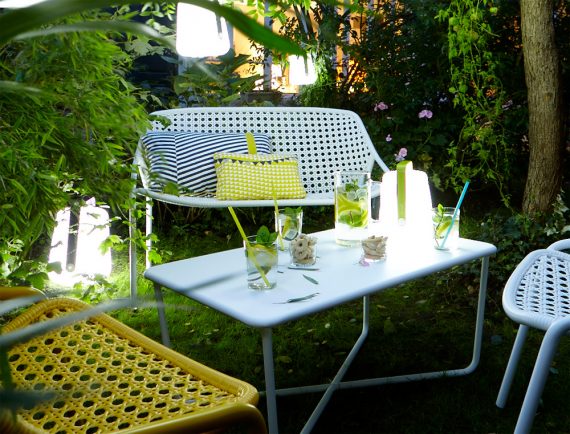 Croisette armchair, Croisette bench & Croisette low table