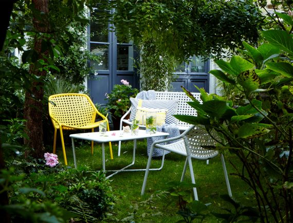 Croisette armchair, Croisette bench & Croisette low table