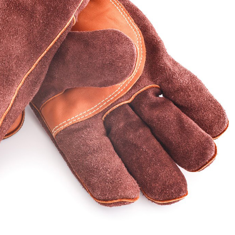 Bradley's heritage log gloves