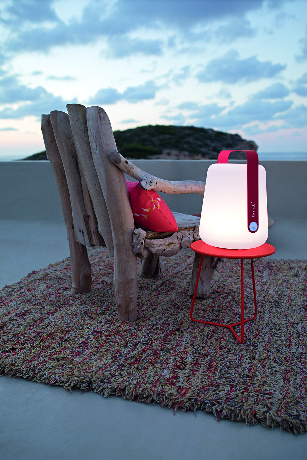 BALAD_COCOTTE_ROSE_PRALINE_IBIZA_ALBUM2019_TOM_WATSON