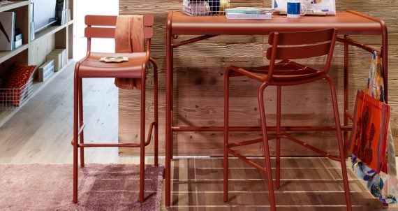 Luxembourg high chairs and Luxembourg high table in Red Ochre