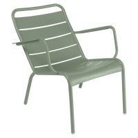 Luxembourg low armchair in Cactus