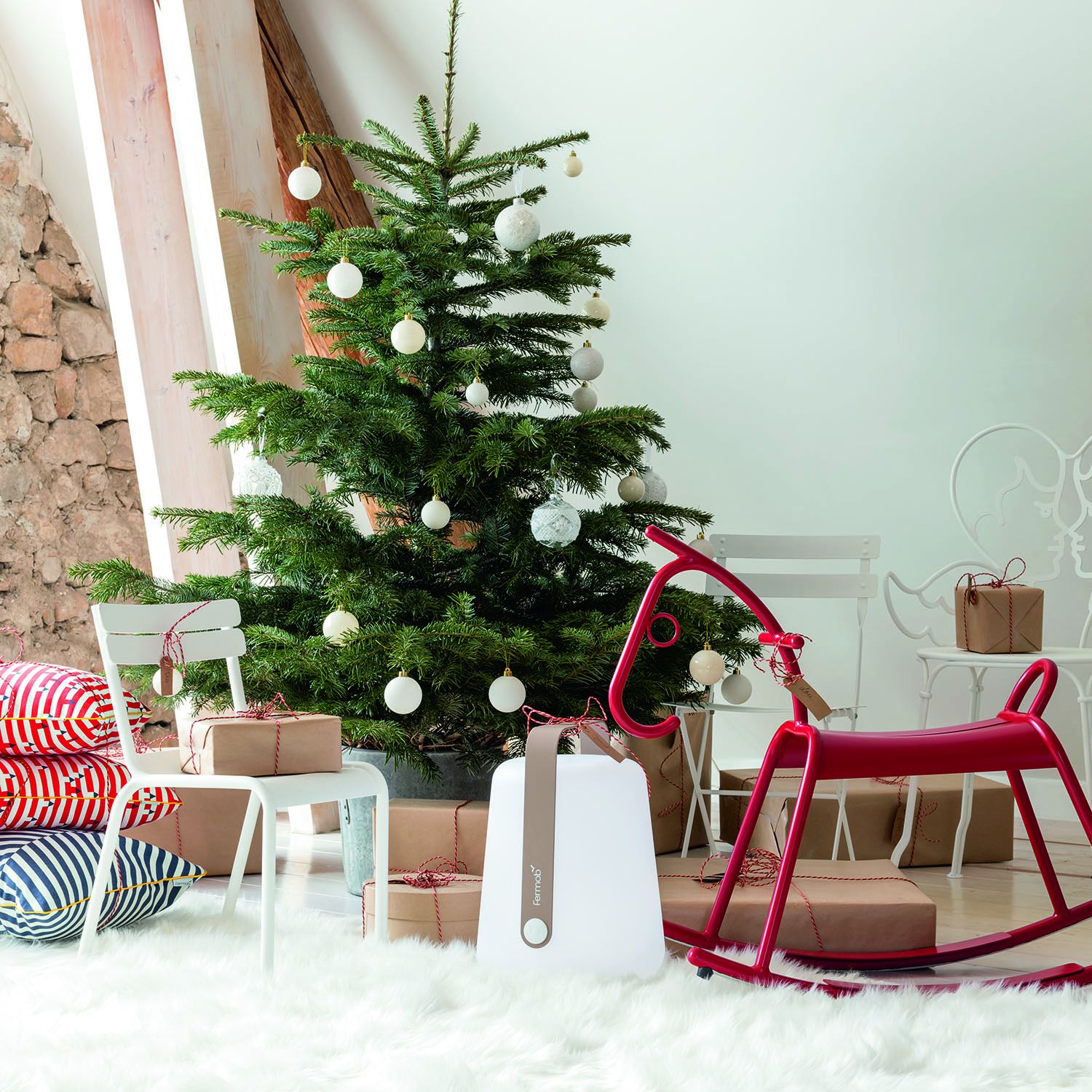 Adada rocking horse. Photo from Fermob, with Agence Elvis - Photo by Claire Curt