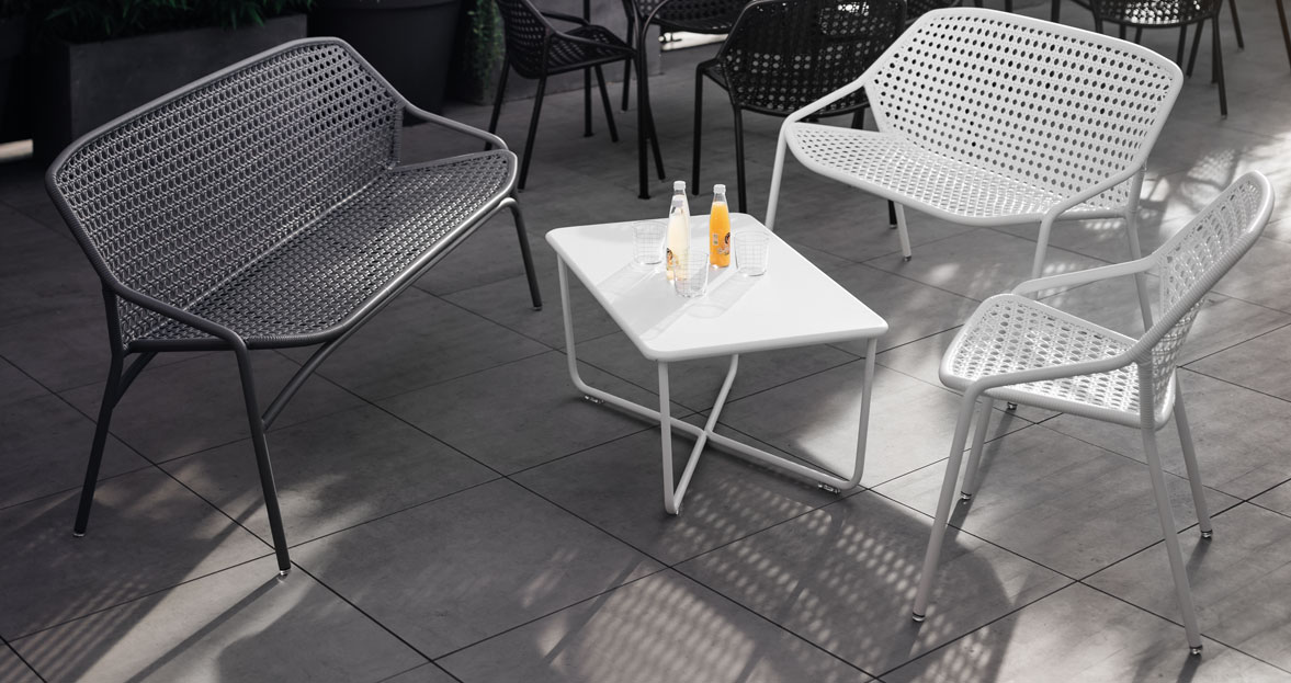 Croisette bench XL in Storm Grey, Croisette low table, chairs and bench in Cotton White