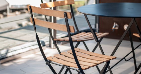 Bistro chair natural in Liqourice
