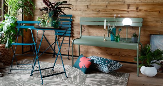 Bistro chair and Bistro table 60 cm in Acapulco Blue, Luxembourg bench with back in Cactus