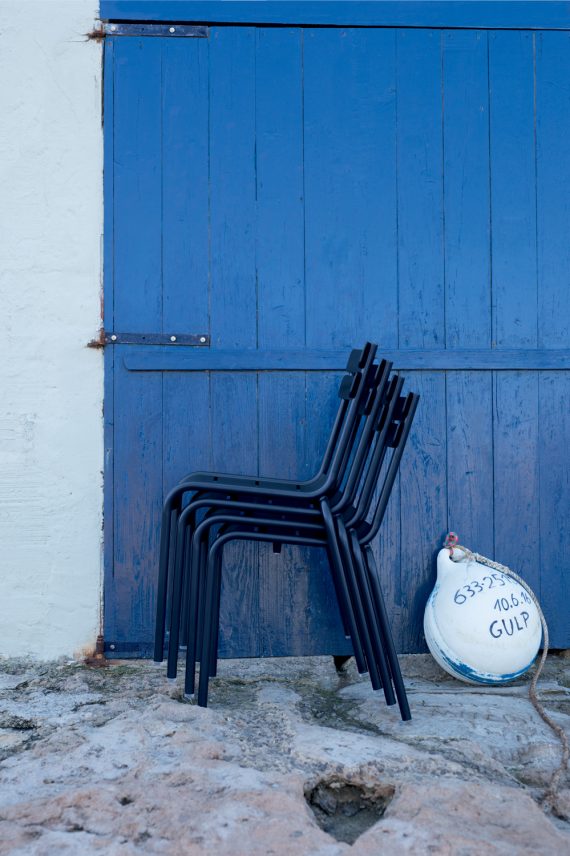 Luxembourg chair in Deep Blue