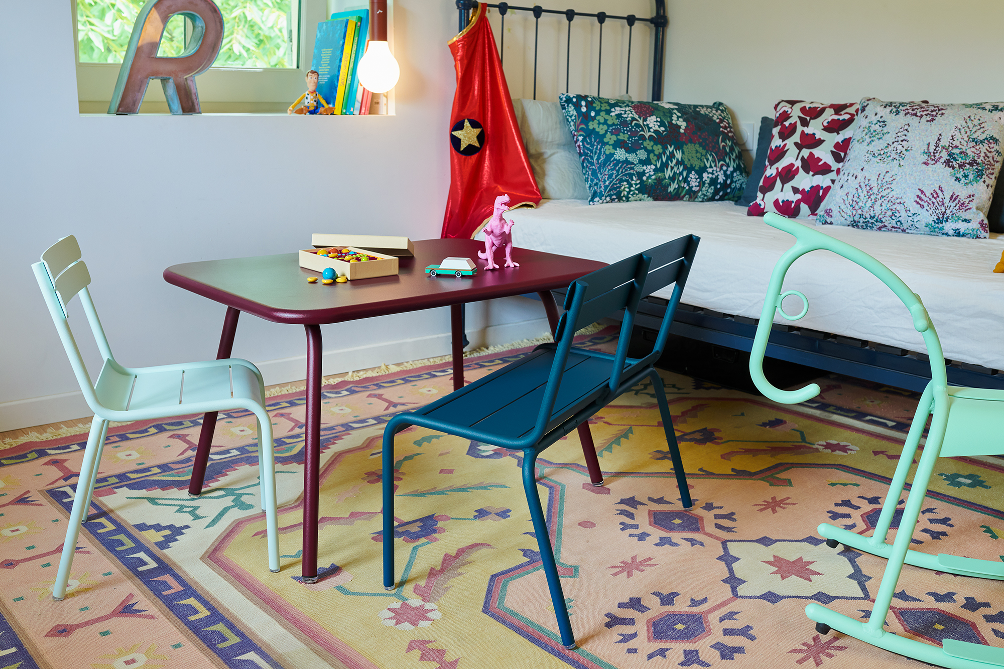 LUXEMBOURG_KID_MENTHE_GLACIALE_BLEU_ACAPULCO_CERISE_NOIRE_INDOOR2022_LYON_SEBASTIEN_EROME