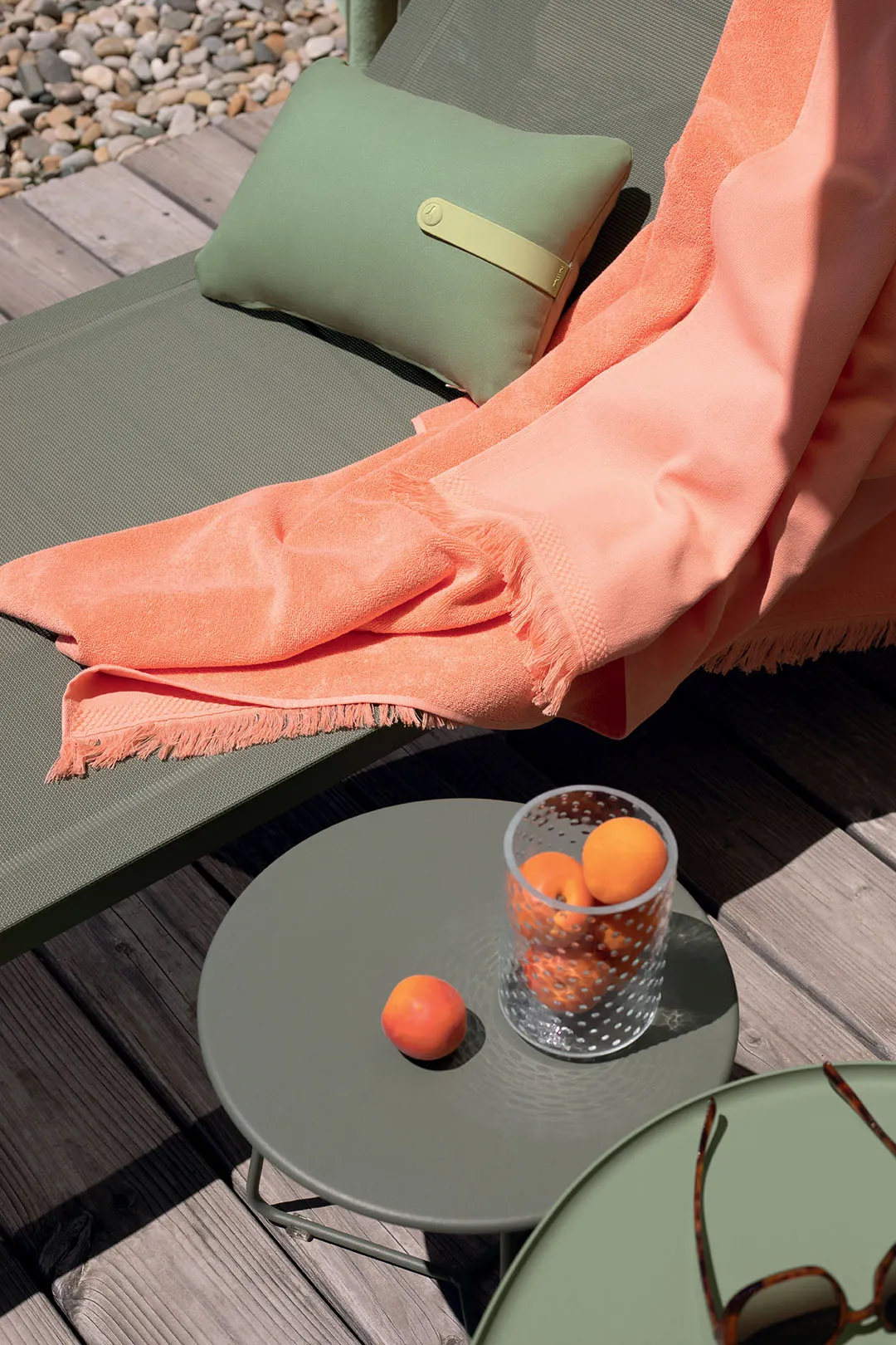 Dune sun lounger in Rosemary (48), Cocotte side tables in Rosemary (48) and Cactus (82)