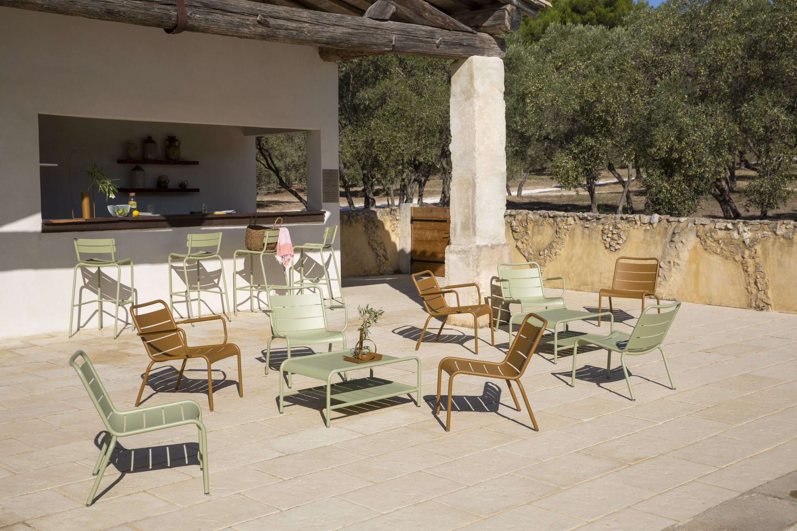 Luxembourg low table, lounge chairs, lounge armchairs and high chairs in Willow Green and Gingerbread Luxembourg low table, lounge chairs, lounge armchairs and high chairs in Willow Green and Gingerbread