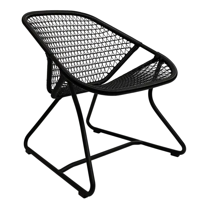 Sixties armchair in Liquorice